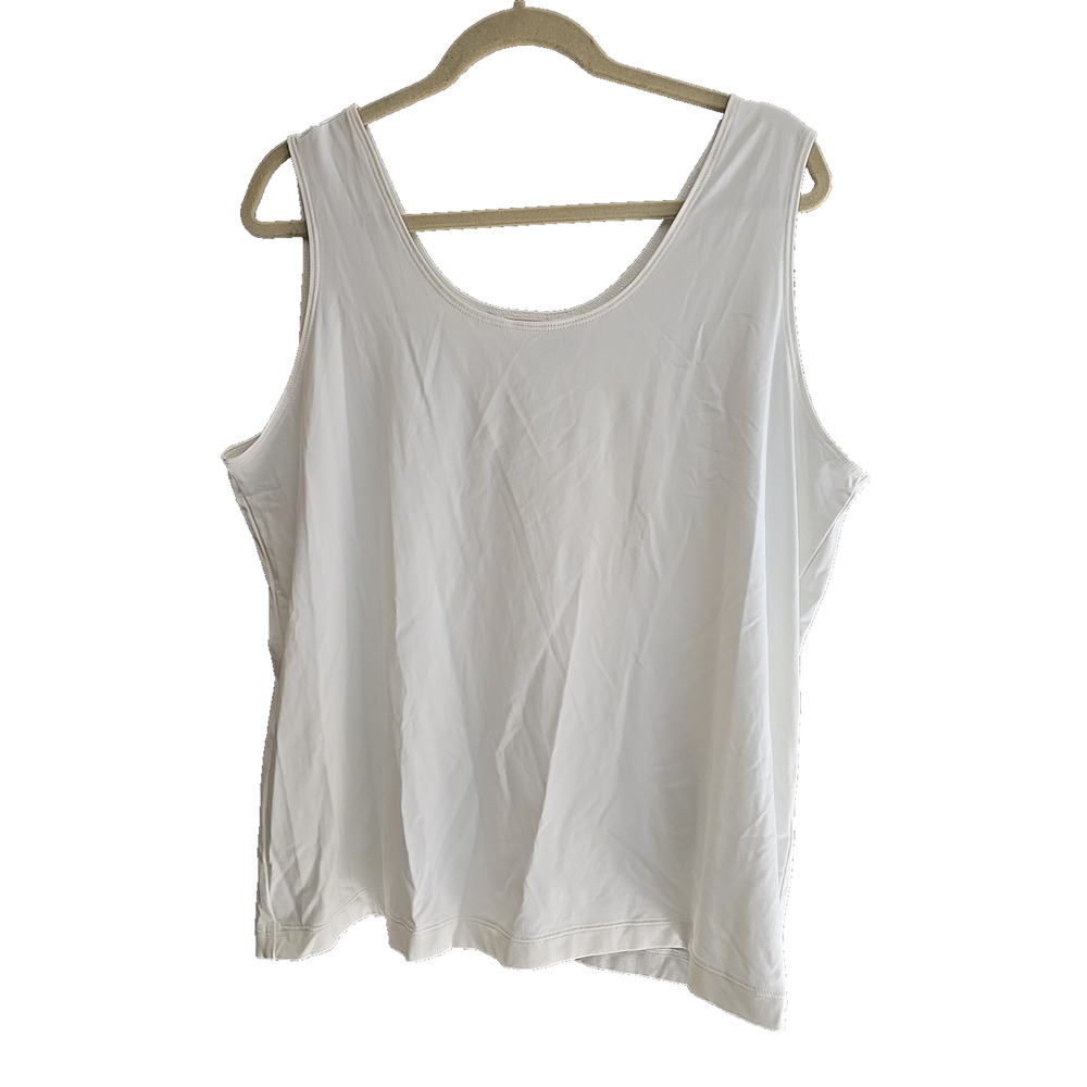 Chico's White Scoop Neck Lightweight Sleeveless Summer‎ Tank Top Womans Size XXL